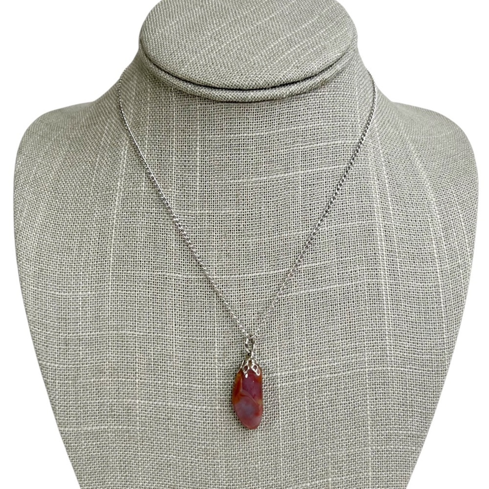 Polished Red Agate Pendant Silver Tone Cable Chain Necklace